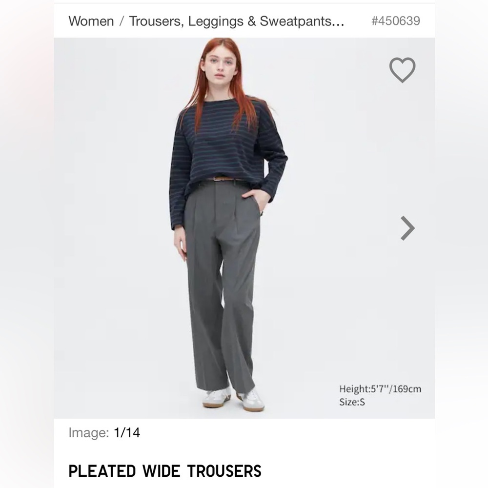 Uniqlo wide-fit pleated pants in size M, Dark Gray